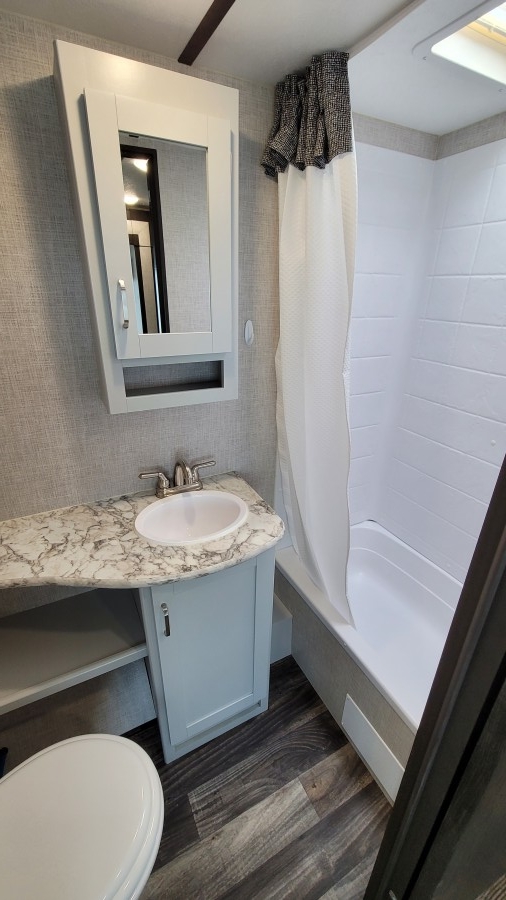 2020 Keystone RV Bullet 287QBSWE BUNK 9