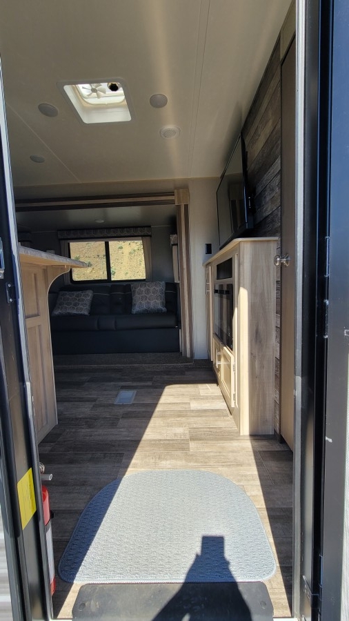 2021 Coachmen RV Catalina 243RBS 5