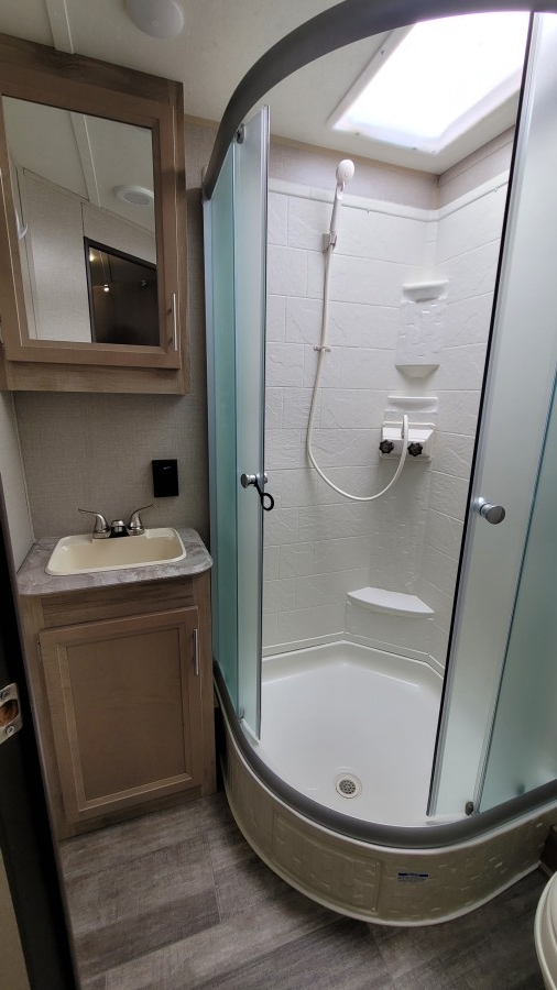 2021 Coachmen RV Catalina 243RBS 10