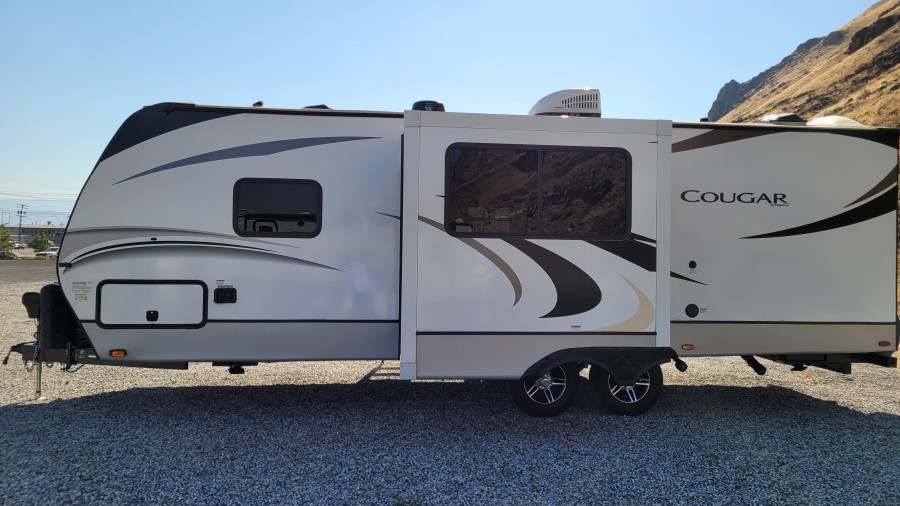 2020 Keystone RV Cougar 25BHSWE 2