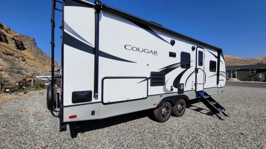 2020 Keystone RV Cougar 25BHSWE 4