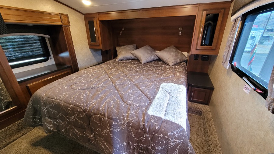 2018 Jayco Eagle HT 30.5MLOK 14