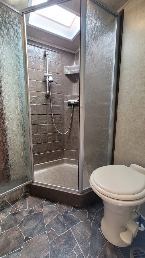 2014 Keystone RV Fuzion 310 15