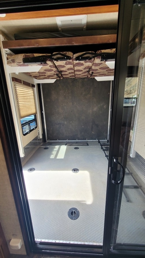 2014 Keystone RV Fuzion 310 12