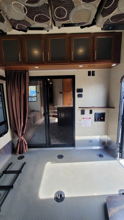 2014 Keystone RV Fuzion 310 11
