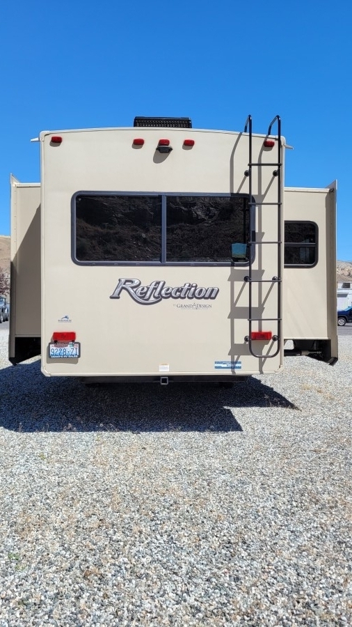 Used 2016 Grand Design RV 303rls Fifth Wheel For Sale Wenatchee, Washington
