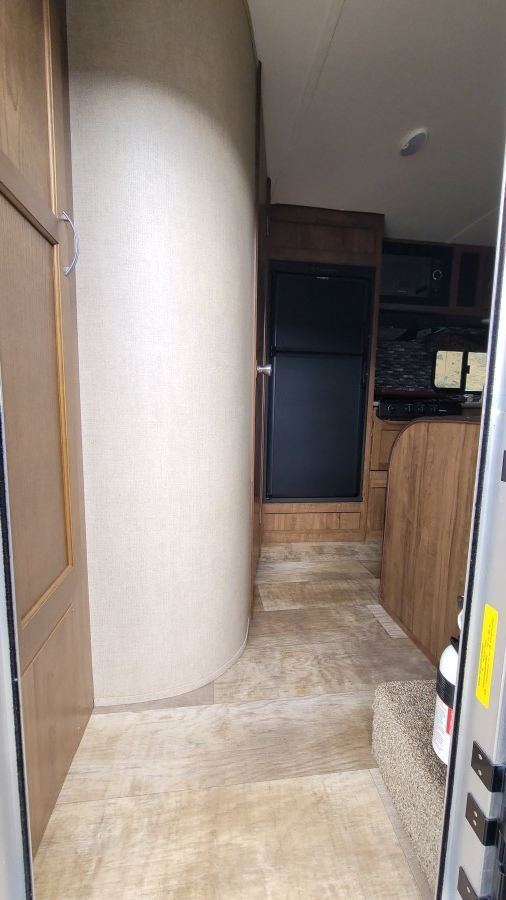 2018 Gulf Stream AMERI LITE 218MB 4