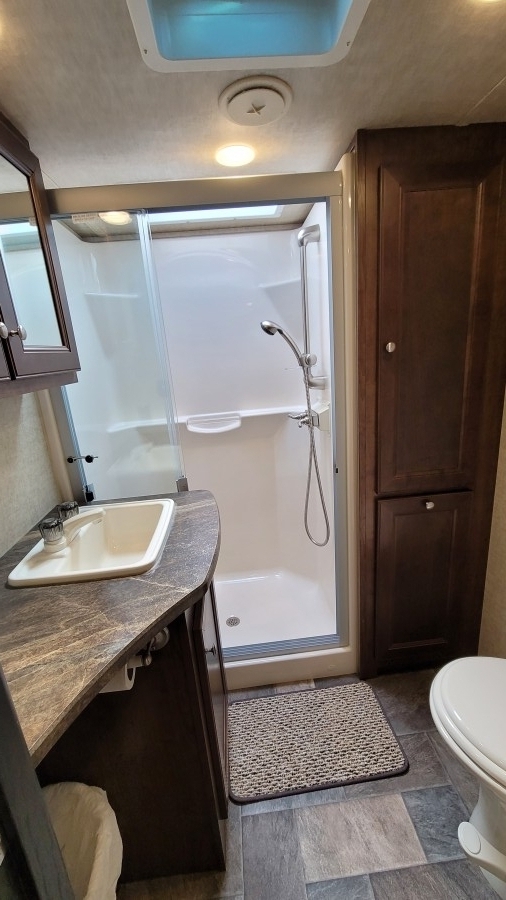 2016 Keystone RV Impact 311 10