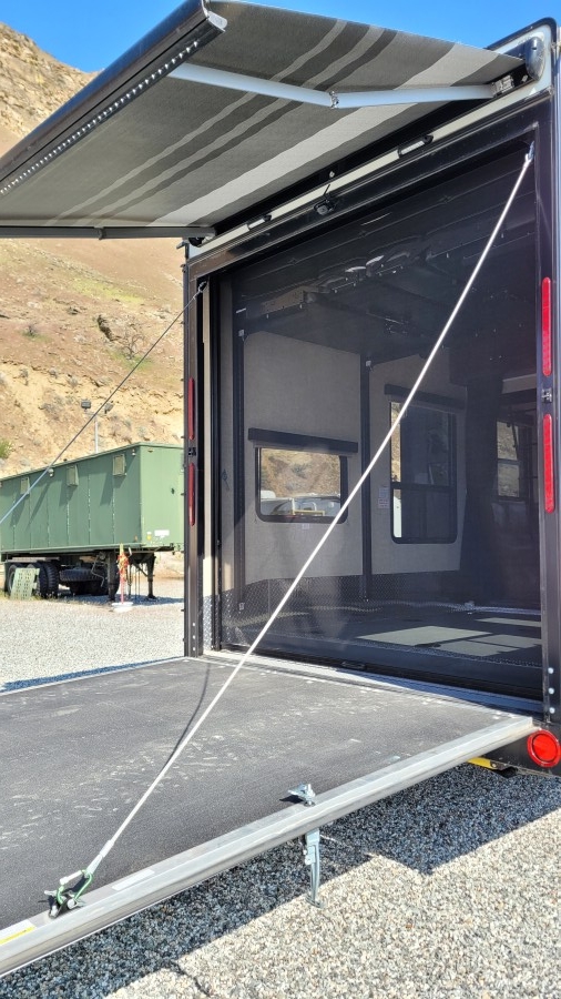 2016 Keystone RV Impact 311 17