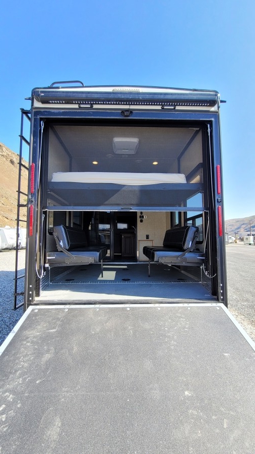 2016 Keystone RV Impact 311 16