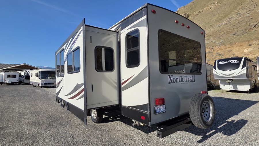2015 Heartland North Trail 26LRSS 2