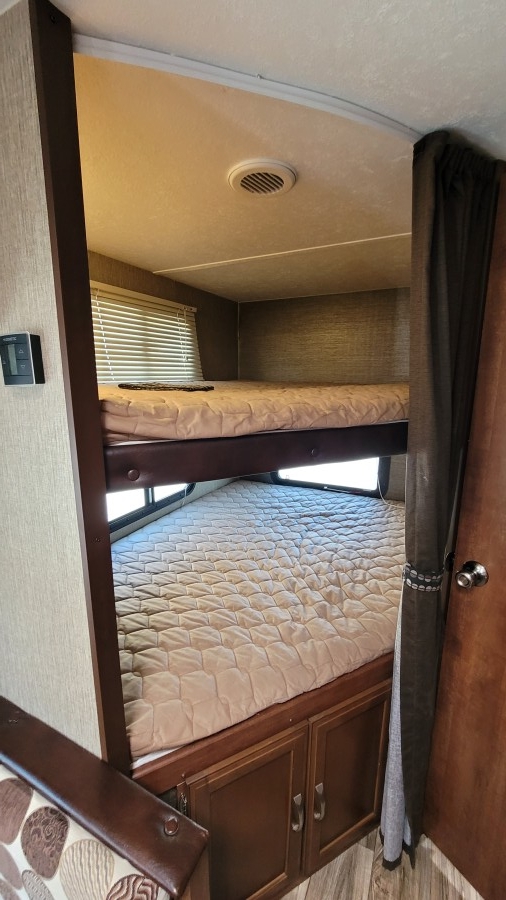 2018 Keystone RV Passport 239MLWE 7