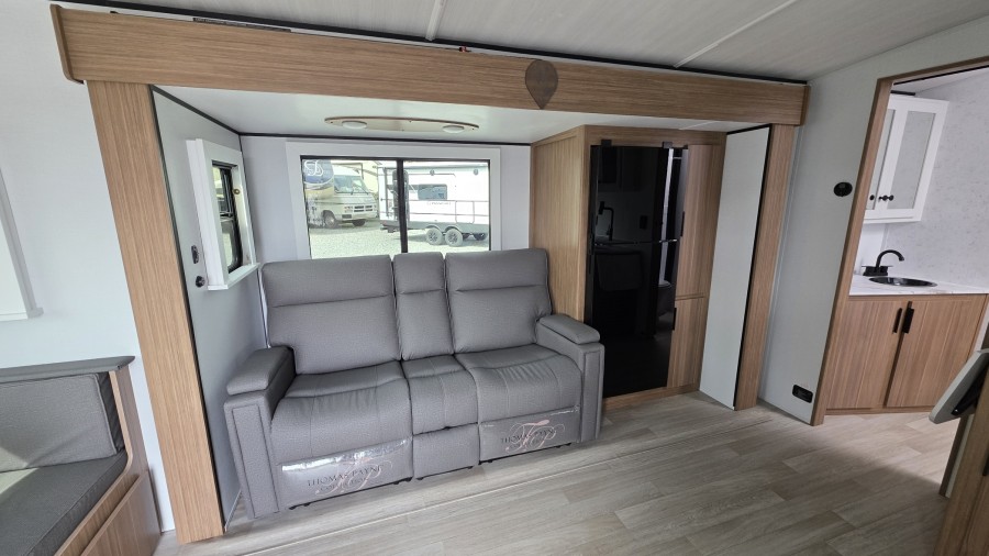 2026 Keystone RV Passport 253RDWE 7