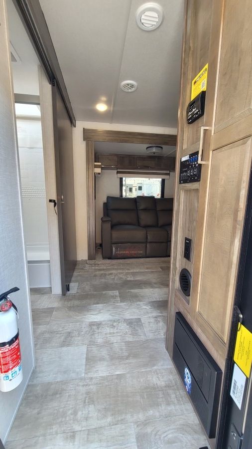 2022 Forest River RV Rockwood Mini Lite 2511S 4