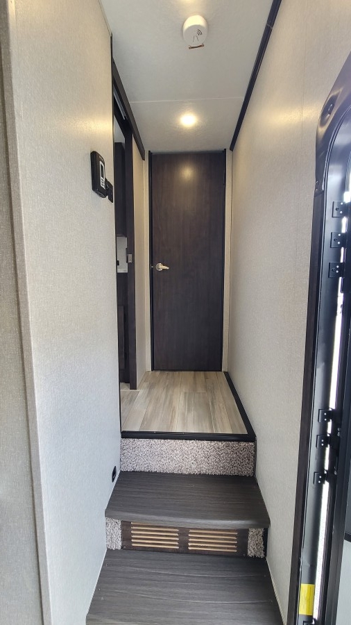 2021 Forest River RV Shasta PHOENIX 336RL 10