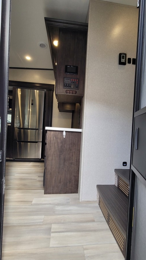 2021 Forest River RV Shasta PHOENIX 336RL 4