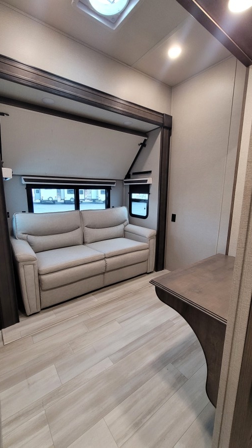 2022 Grand Design RV Solitude 378MBS 10
