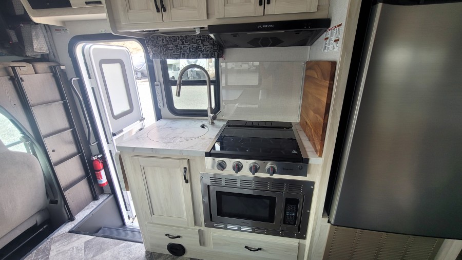 2020 Forest River RV Sunseeker 2250LE 10