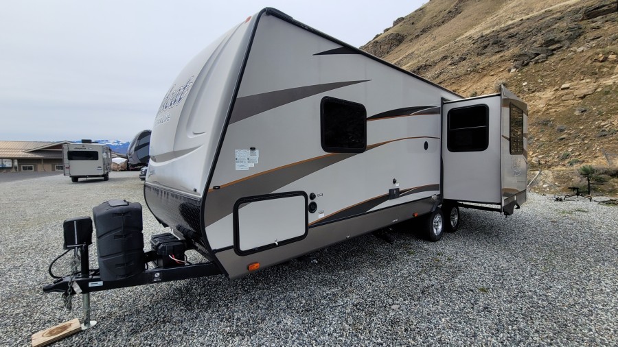 2017 Forest River RV Wildcat 255RLX 1