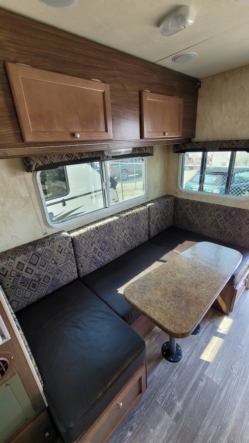 2020 Wolf Creek 840  9