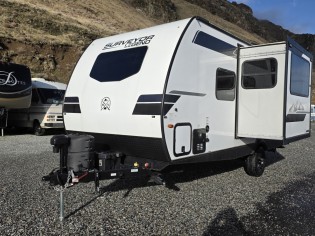 RVs-Surveyor-19RBLE